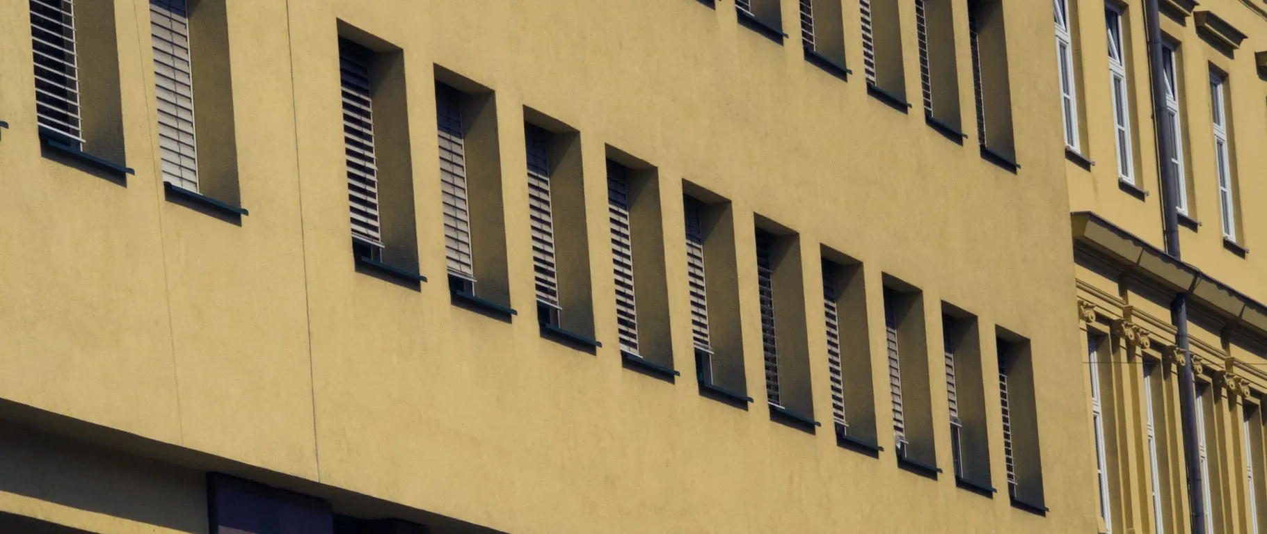An exploration of public housing facades (6 of 10)