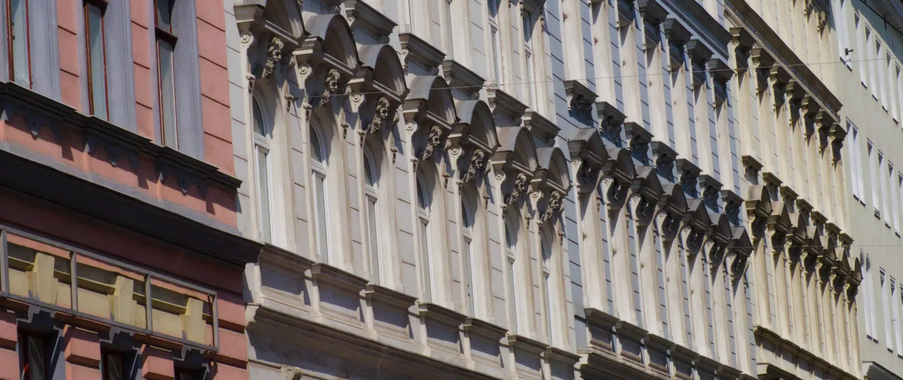 An exploration of public housing facades (7 of 10)