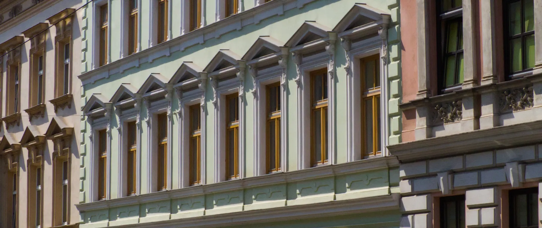 An exploration of public housing facades (10 of 10)