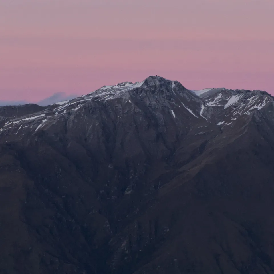 Sunrise from the summit of Roy's Peak (panel 2 of 10)