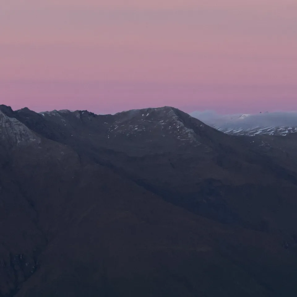Sunrise from the summit of Roy's Peak (panel 3 of 10)