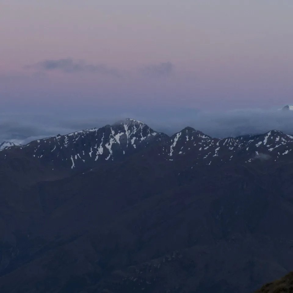 Sunrise from the summit of Roy's Peak (panel 8 of 10)